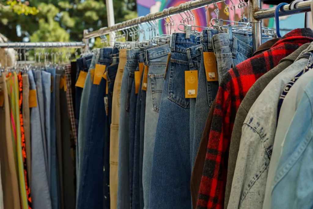 Thrifiting Tips and Tricks